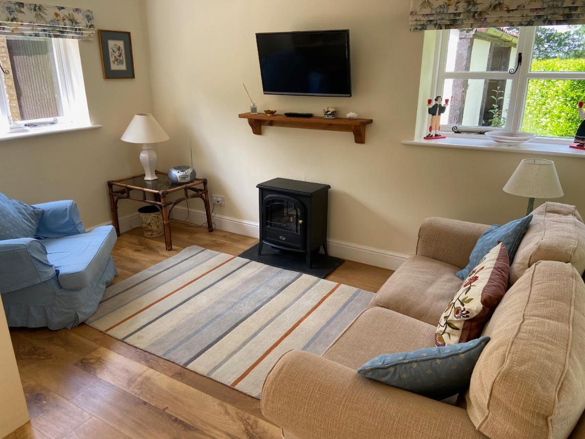 Oke Apple Cottage Shillingstone Eksteriør billede